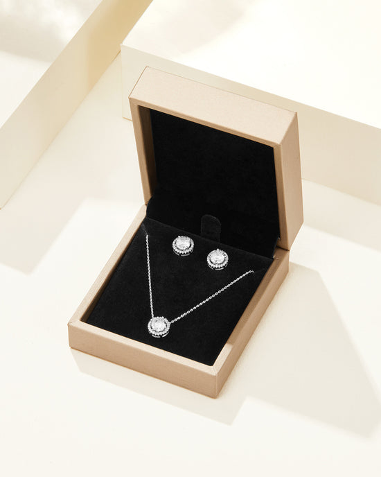 Harlow Round Cut Set