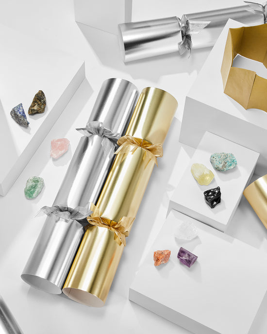 Wellness 10 Pack Crackers with Natural Gemstones - Golden and Silver Matte