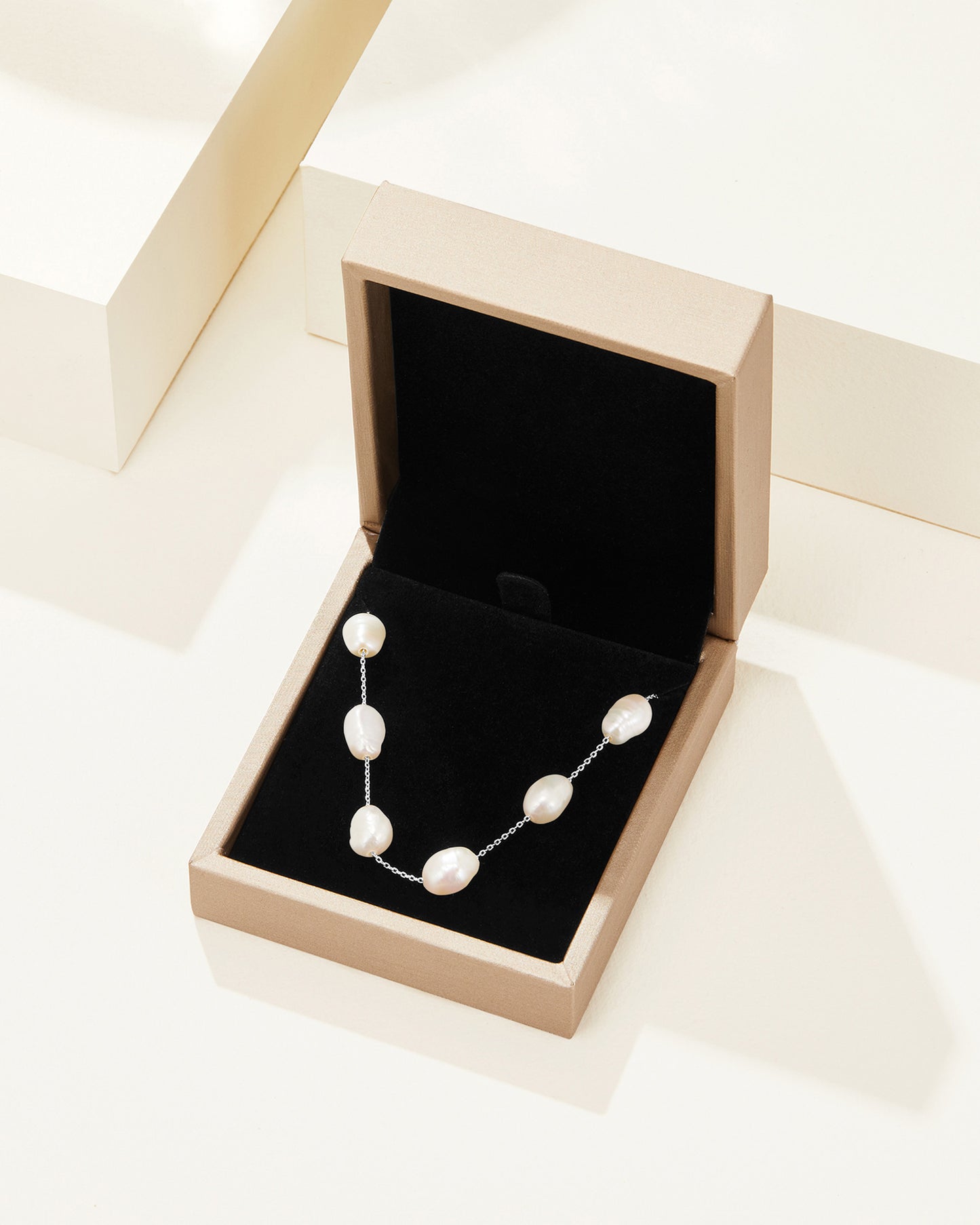 Monaco Freshwater Pearl Necklace