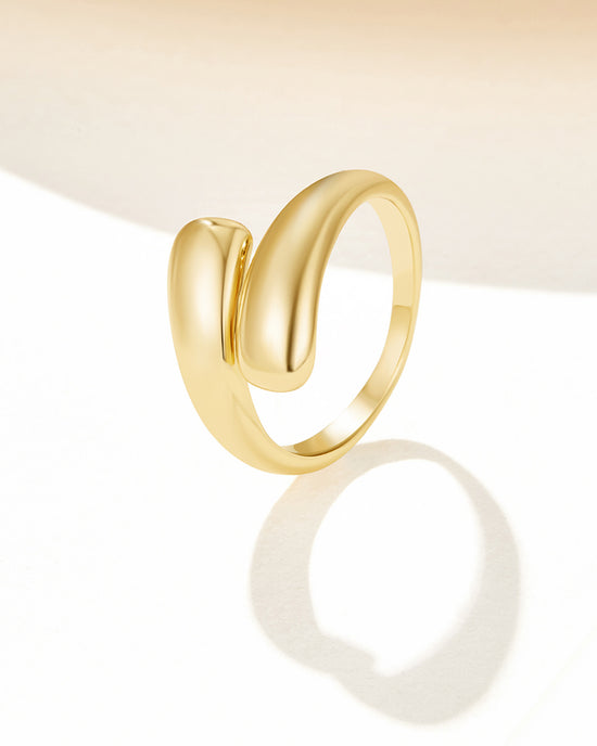 Sheathe Ring - 18K Gold Plated