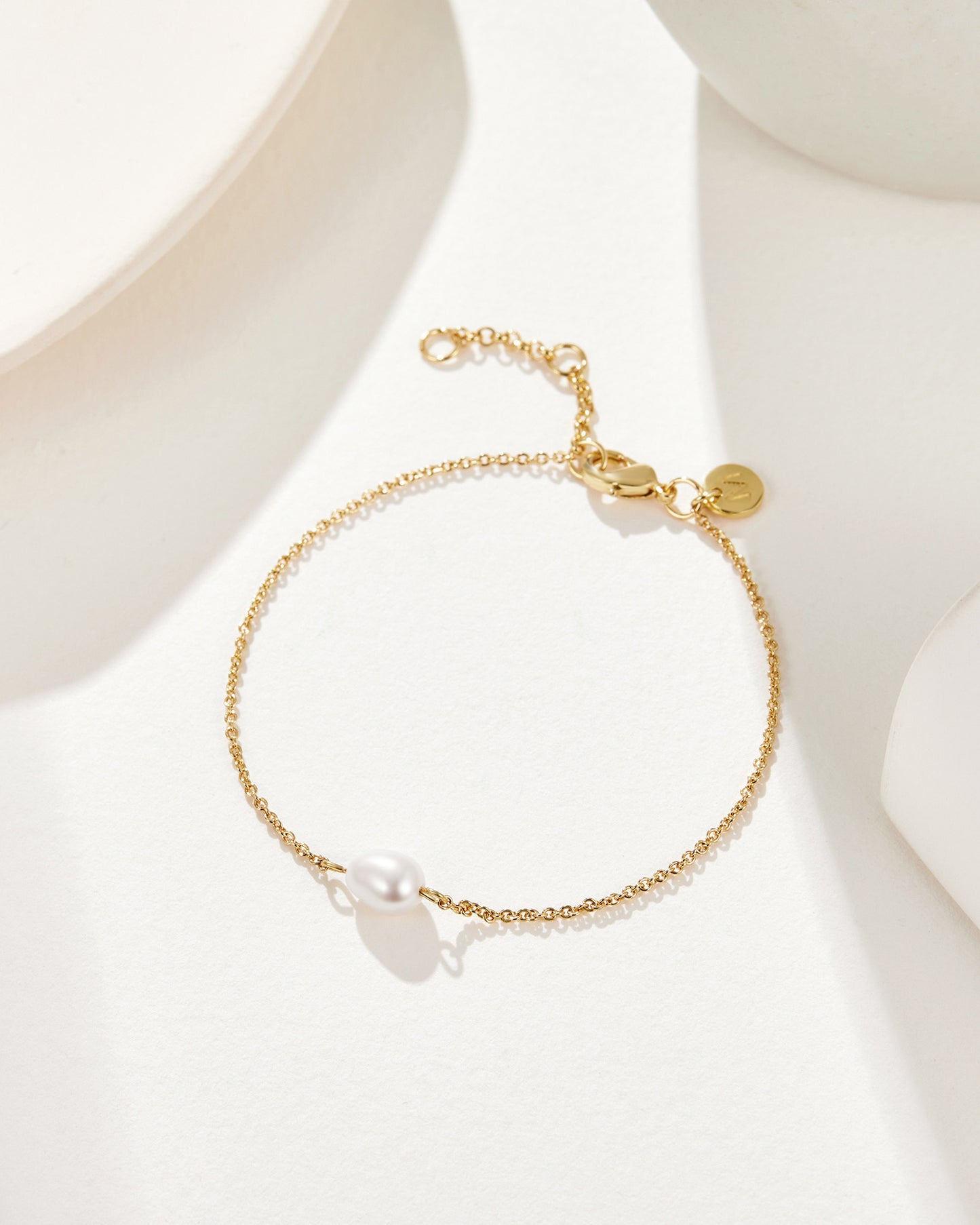 Lucia Freshwater Pearl Bracelet - 18K Gold Plated