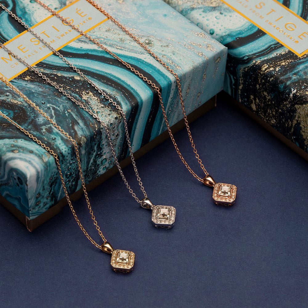 Thea Necklace