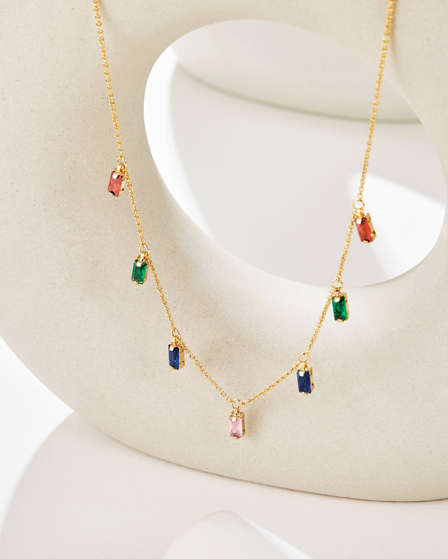 Load image into Gallery viewer, Aura Vibrant Necklace
